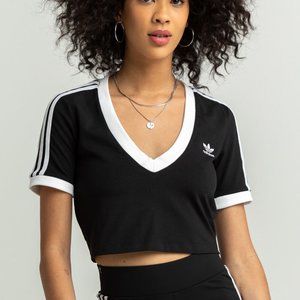 [NWT] ADIDAS 3 STRIPE V-NECK CROP TEE - MEDIUM